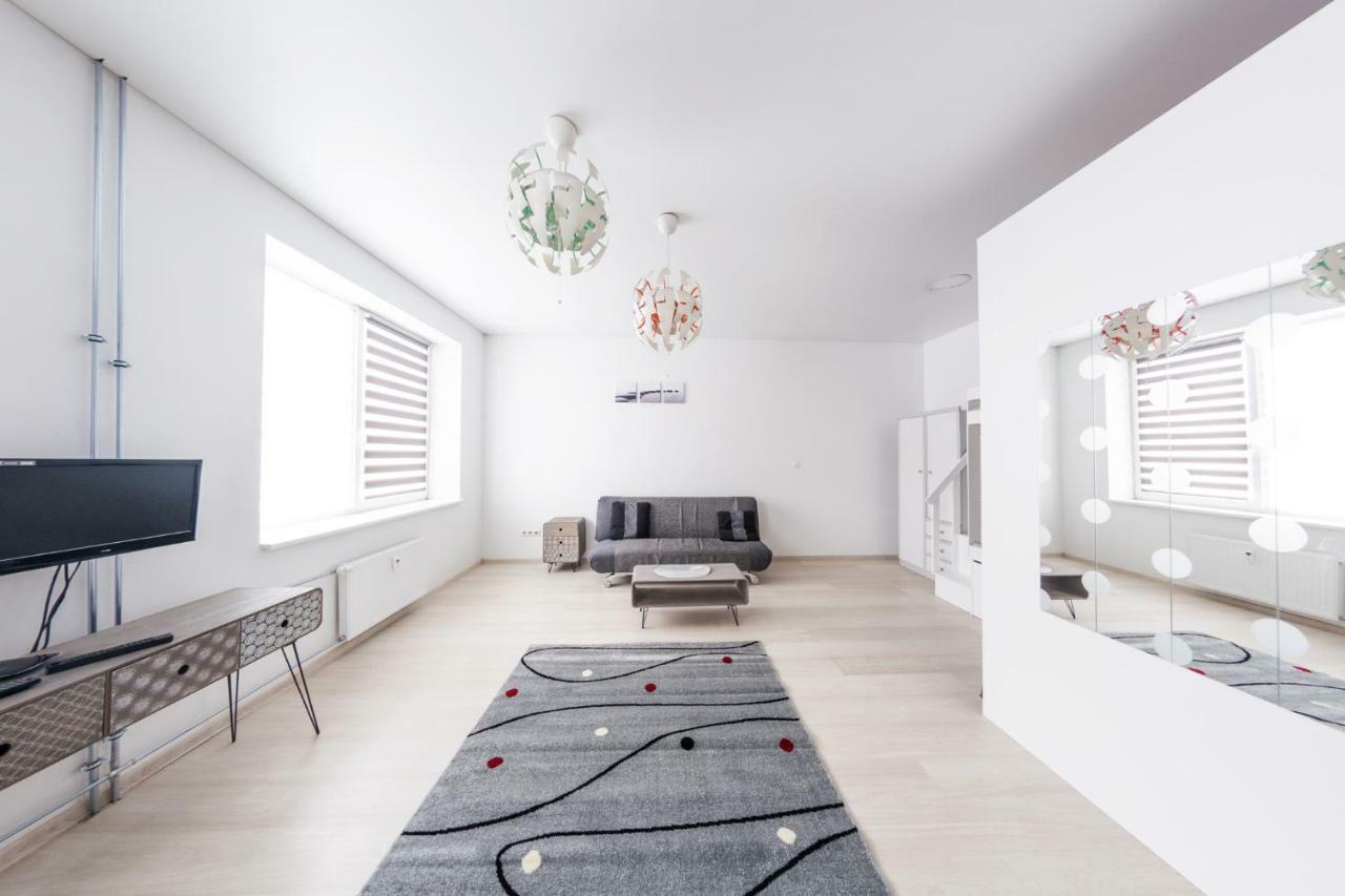 Sandra Apartamentai Κάουνας Εξωτερικό φωτογραφία